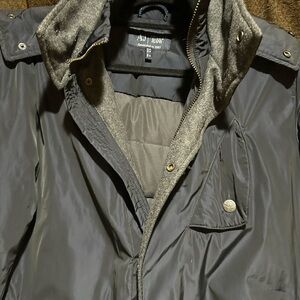 Armani men’s winter jacket…really nice coat
In excellent condition